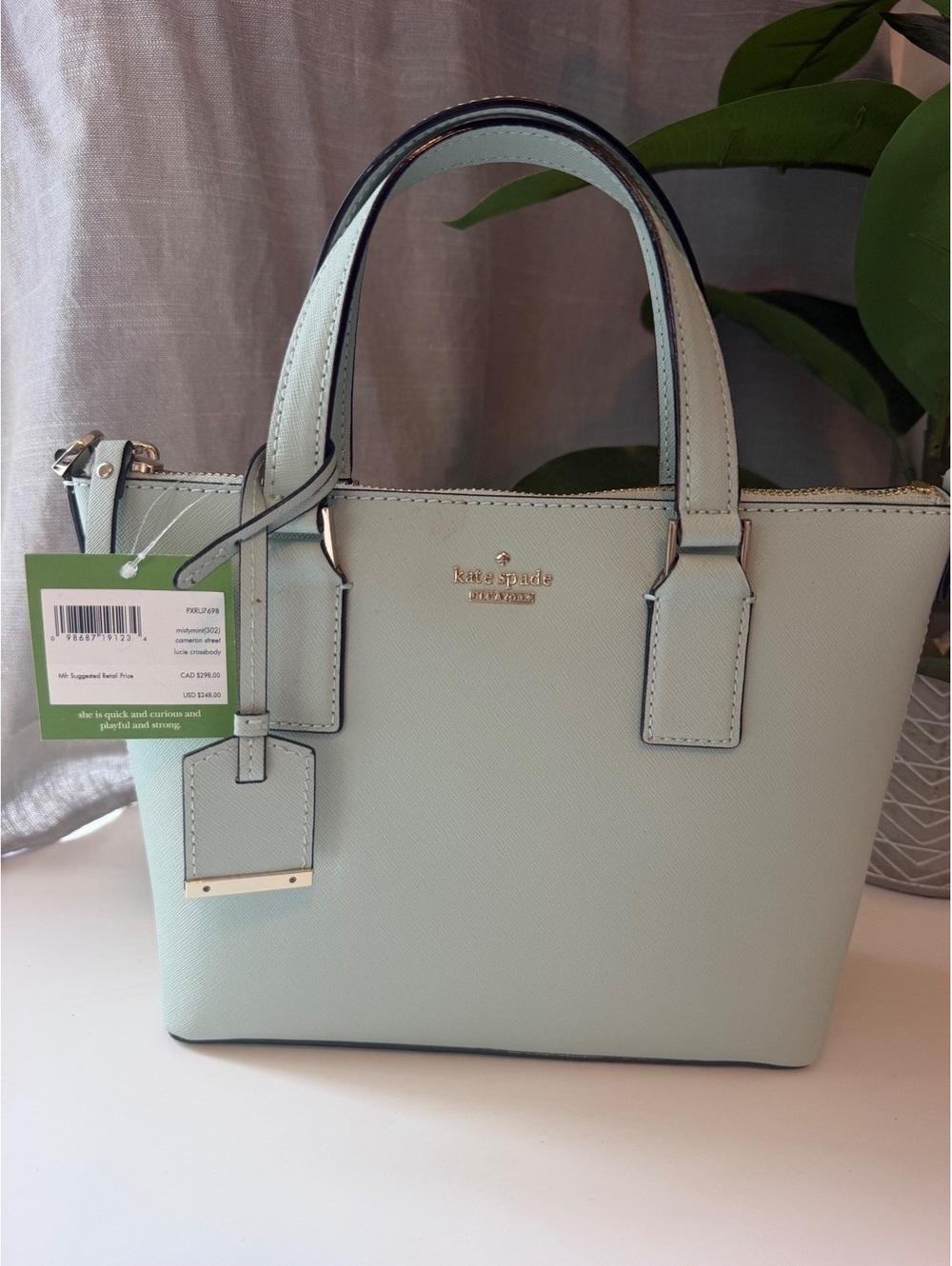 NWT. Kate Spade Lucie Crossbody in Misty Mint